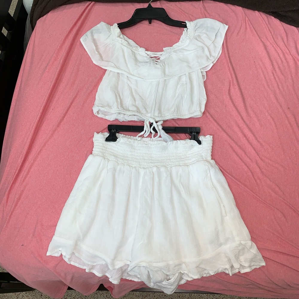 Two piece set from American eagle!🌟
